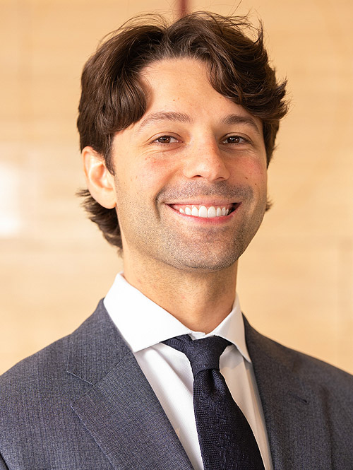 Grant Gilbert Headshot